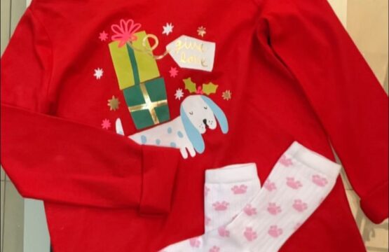 Ensemble filles tee-shirt  longue manche et chaussettes 6ans