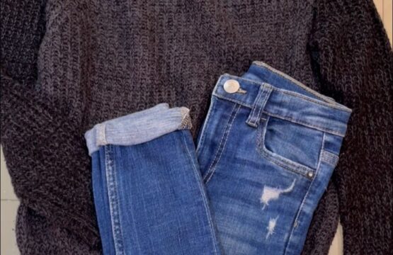 Ensemble Pull et Jean Fille 7-8 ans