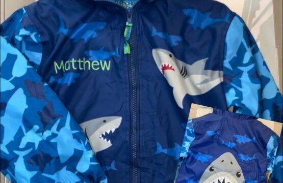 Veste garçon baby shark 4-5ans